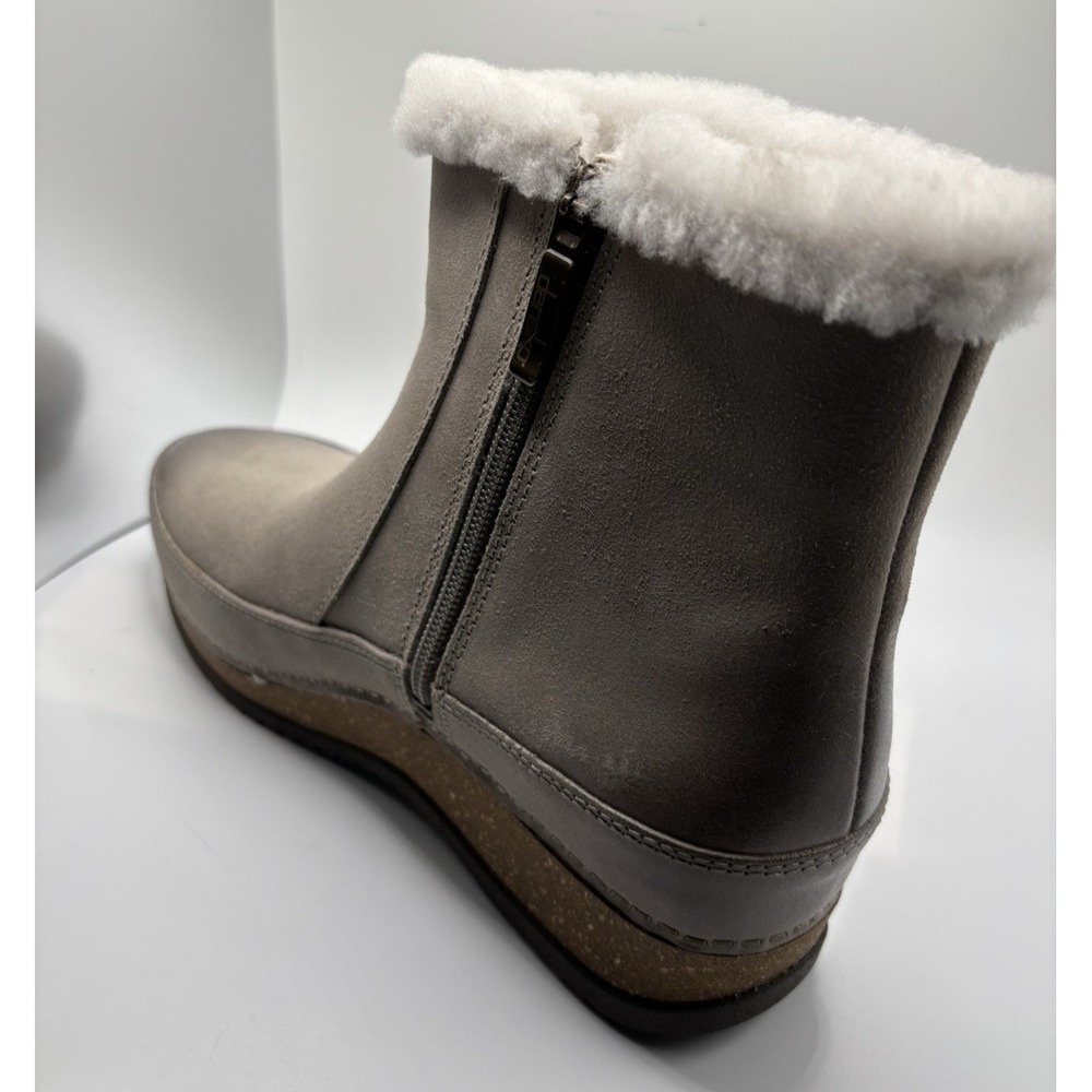 Dansko Women's Mitzy Cozy-Lined Boots - Suede, Zipper, Size 8.5 - 9US (39EU) - Picture 4 of 14
